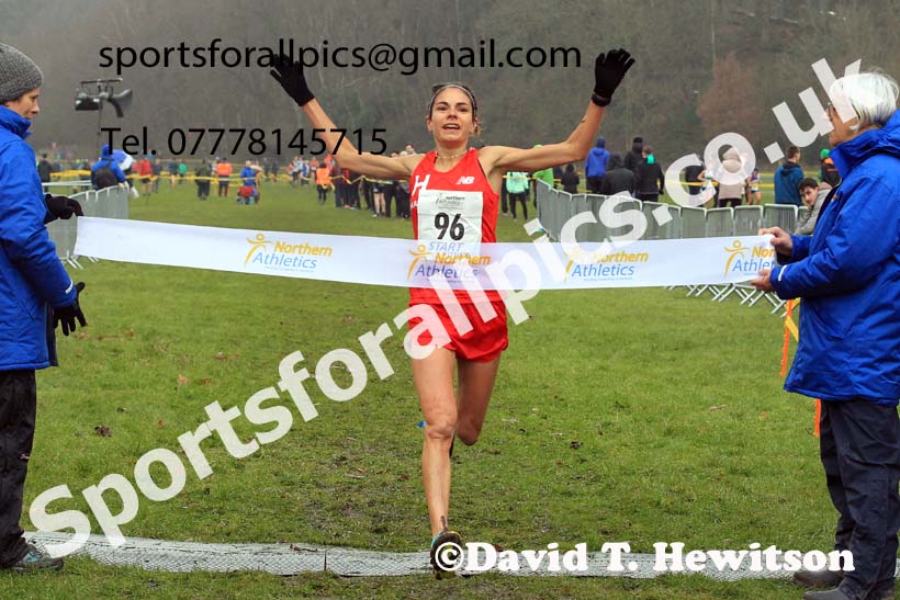 Senior Womens 2023 Northern Cross Country Champs., Witton Park, Blackburn. Photo: David T. Hewitson/Sports for All Pics